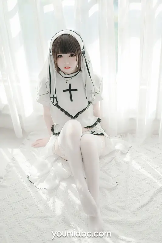 YouMi尤蜜 - 2020.11.10 圣洁修女 甜椒妙妙mio 16